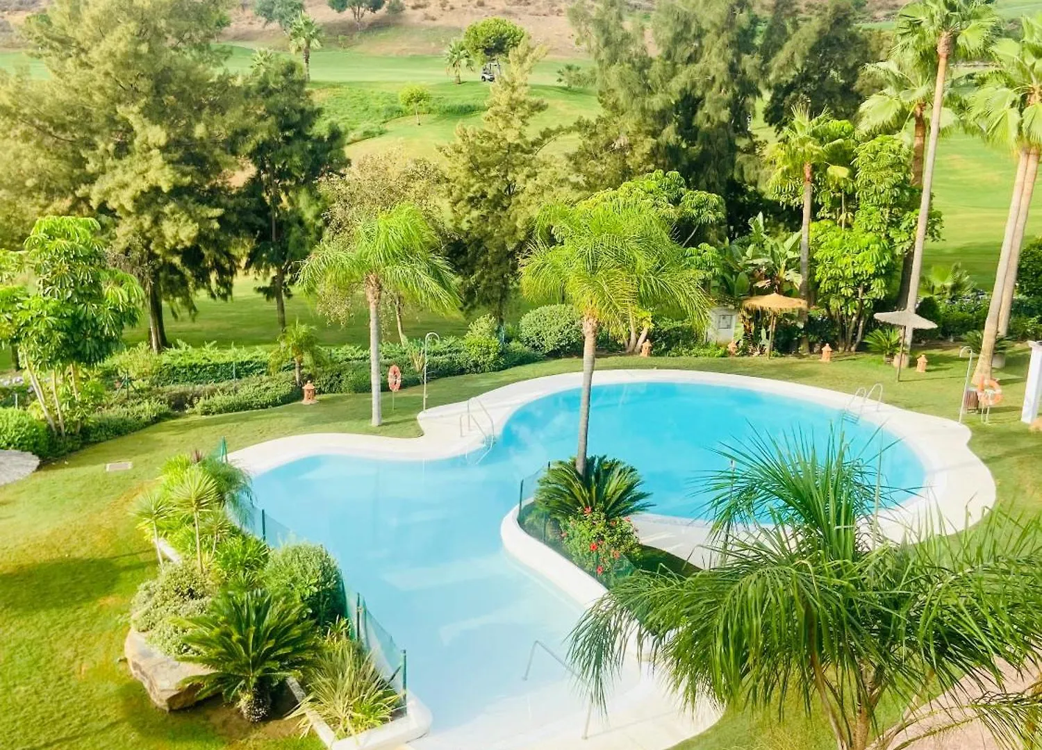 Calanova Grand Golf 2 Bed Apartment - Golf Course Views Malaga